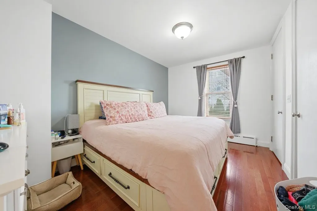 164 Aka 166 Crescent Place Yonkers NY 10704