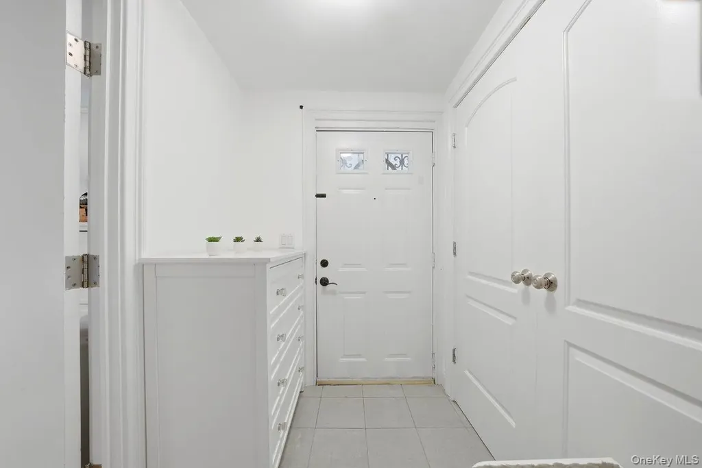 164 Aka 166 Crescent Place Yonkers NY 10704