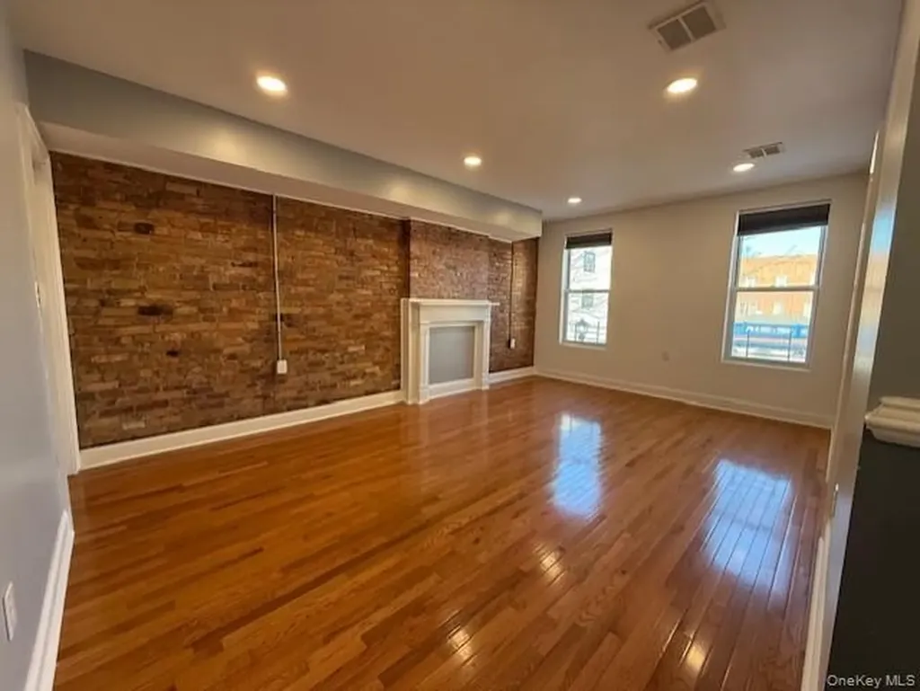 1 S. Hamilton Street Poughkeepsie NY 12601