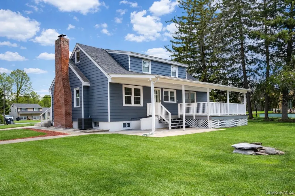 15 Waring Road Newburgh NY 12550