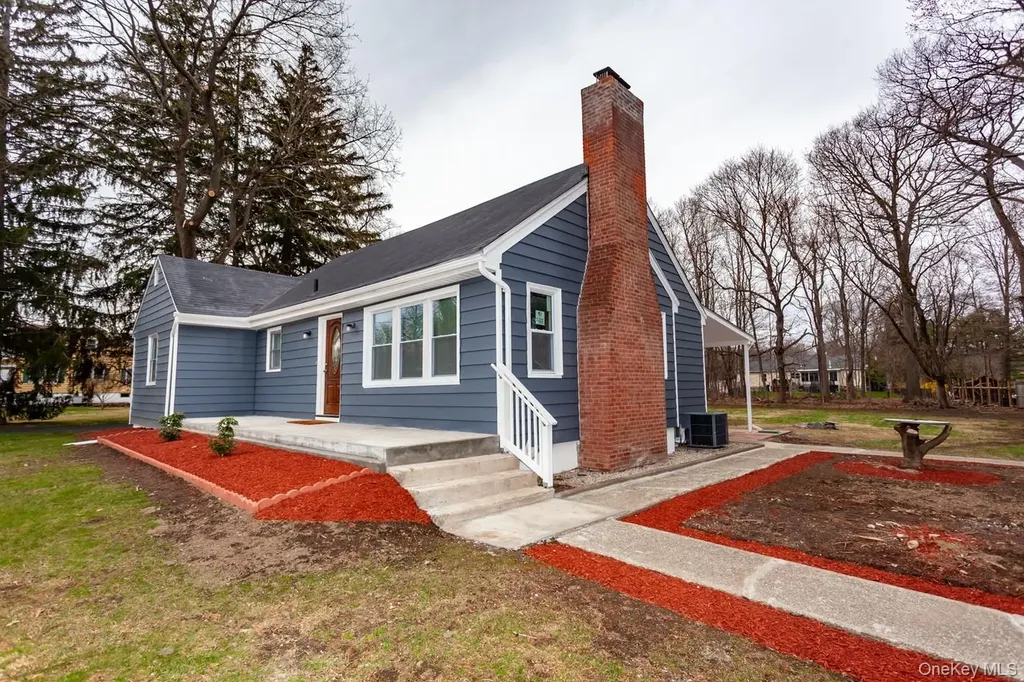 15 Waring Road Newburgh NY 12550