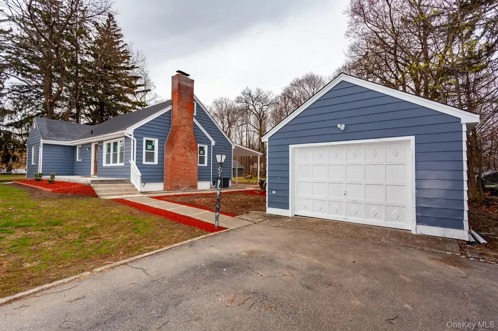 15 Waring Road Newburgh NY 12550