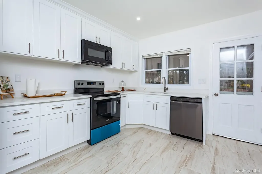 15 Waring Road Newburgh NY 12550