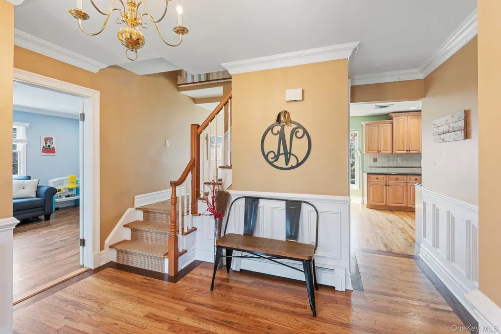 10 Old Route 25a Northport NY 11768