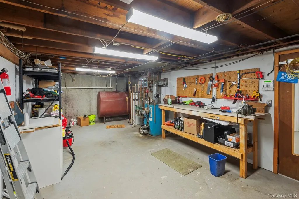 10 Old Route 25a Northport NY 11768
