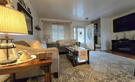 5 Meadow Court Staatsburg NY 12580