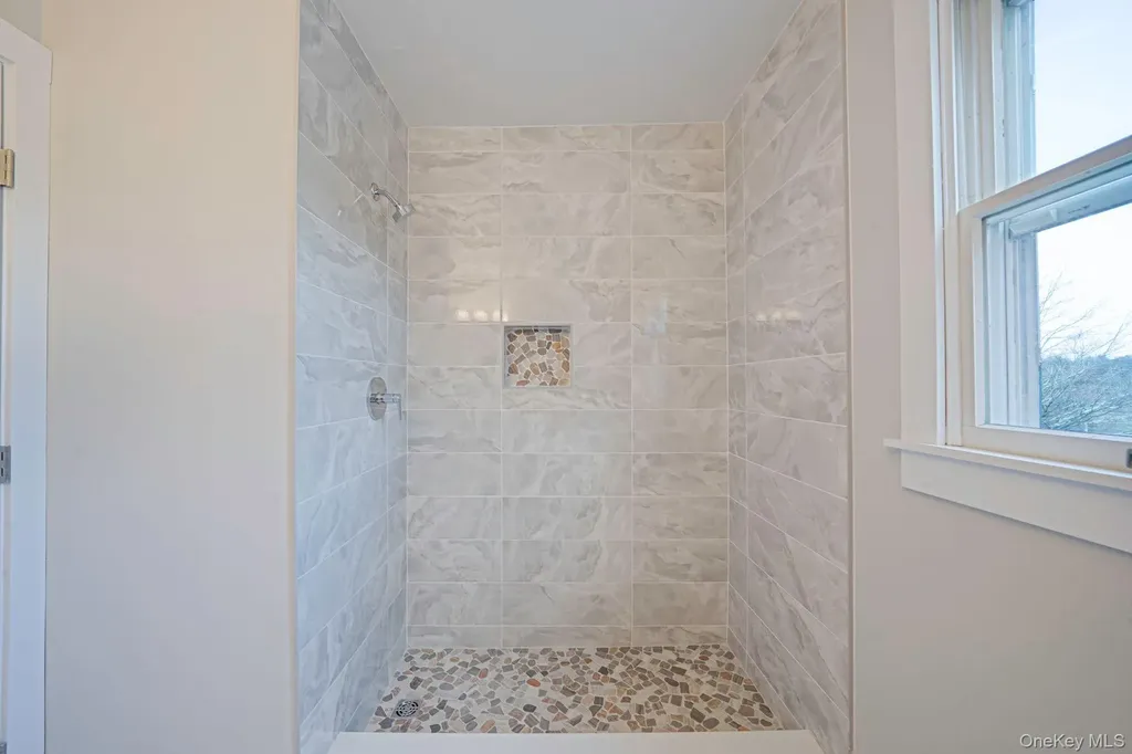 71 Loop Drive Sayville NY 11782