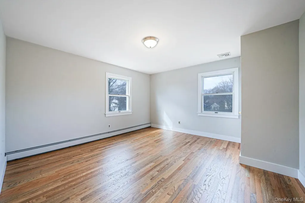 71 Loop Drive Sayville NY 11782