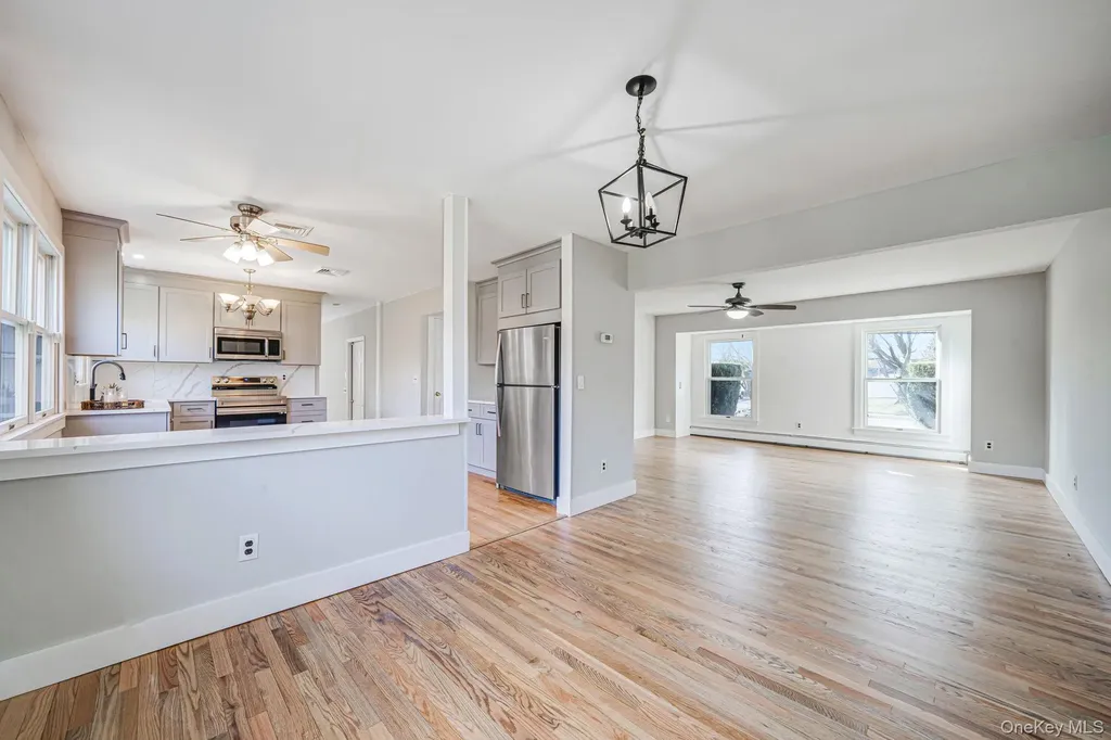 71 Loop Drive Sayville NY 11782