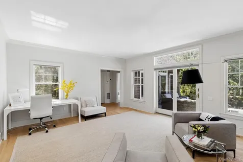 11 Owls Nest Lane East Hampton NY 11937