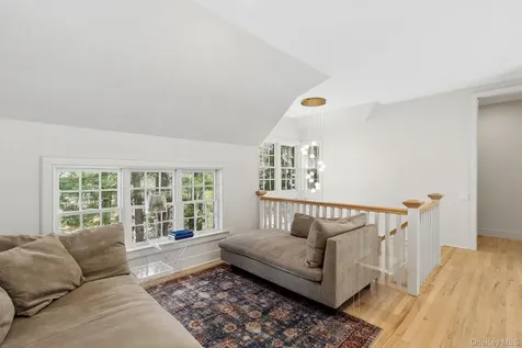 11 Owls Nest Lane East Hampton NY 11937
