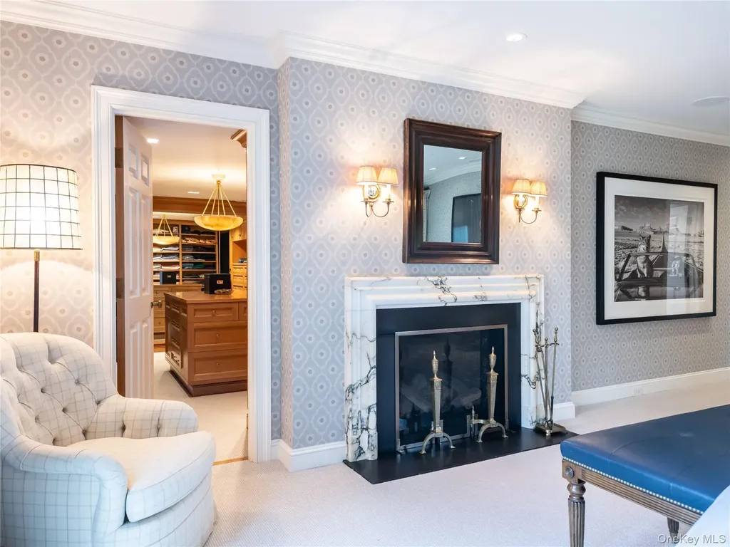 90 Elderfields Road Manhasset NY 11030