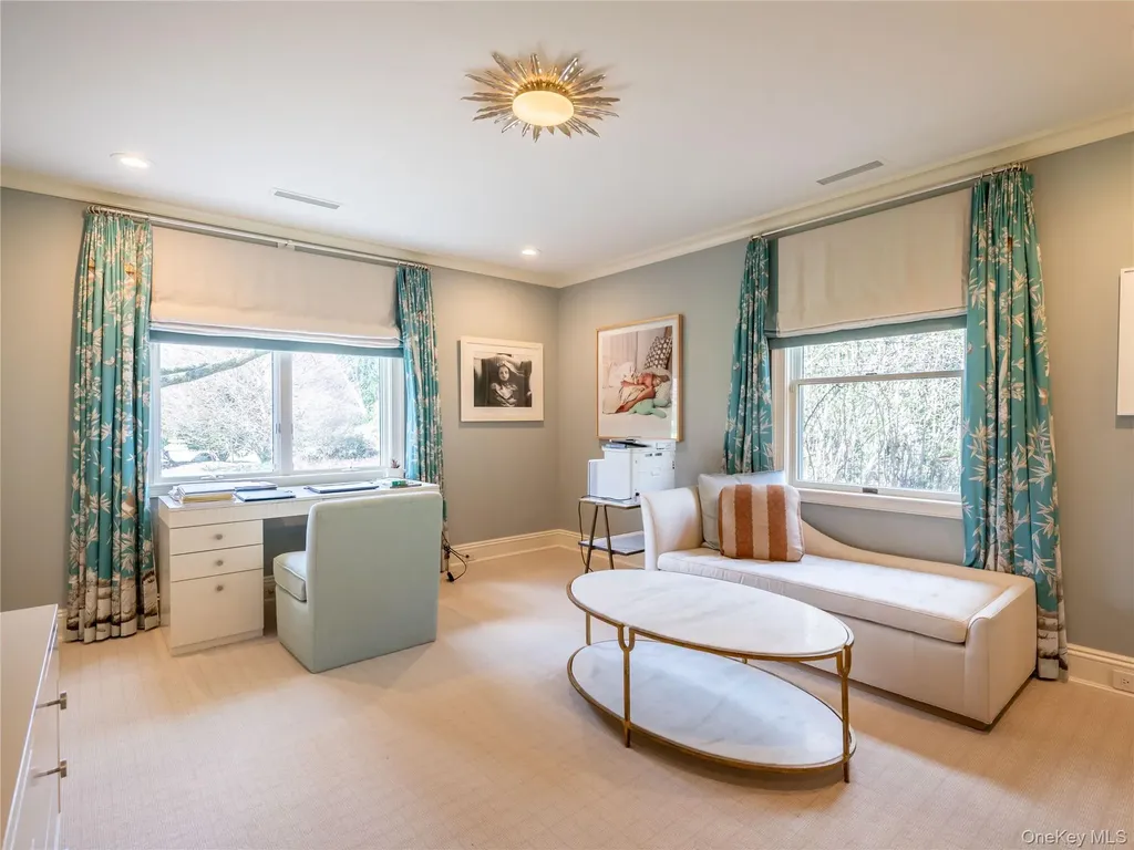 90 Elderfields Road Manhasset NY 11030