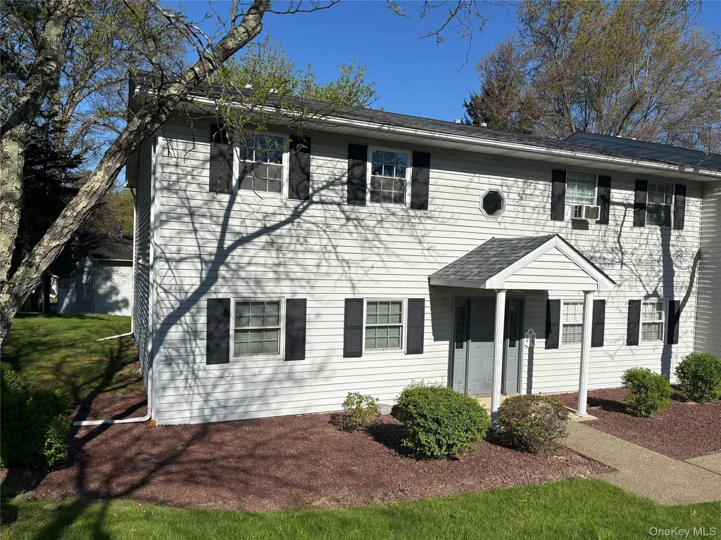 4 Locust Court Fishkill NY 12524