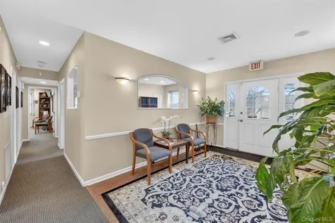 10 Nosband Avenue White Plains NY 10605