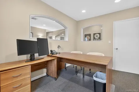 10 Nosband Avenue White Plains NY 10605
