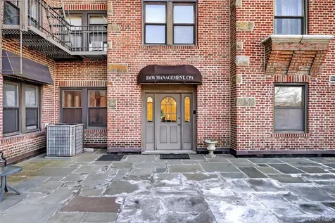 10 Nosband Avenue White Plains NY 10605