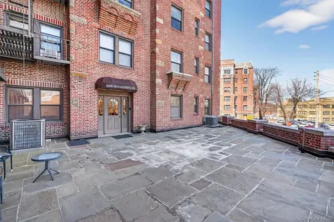 10 Nosband Avenue White Plains NY 10605