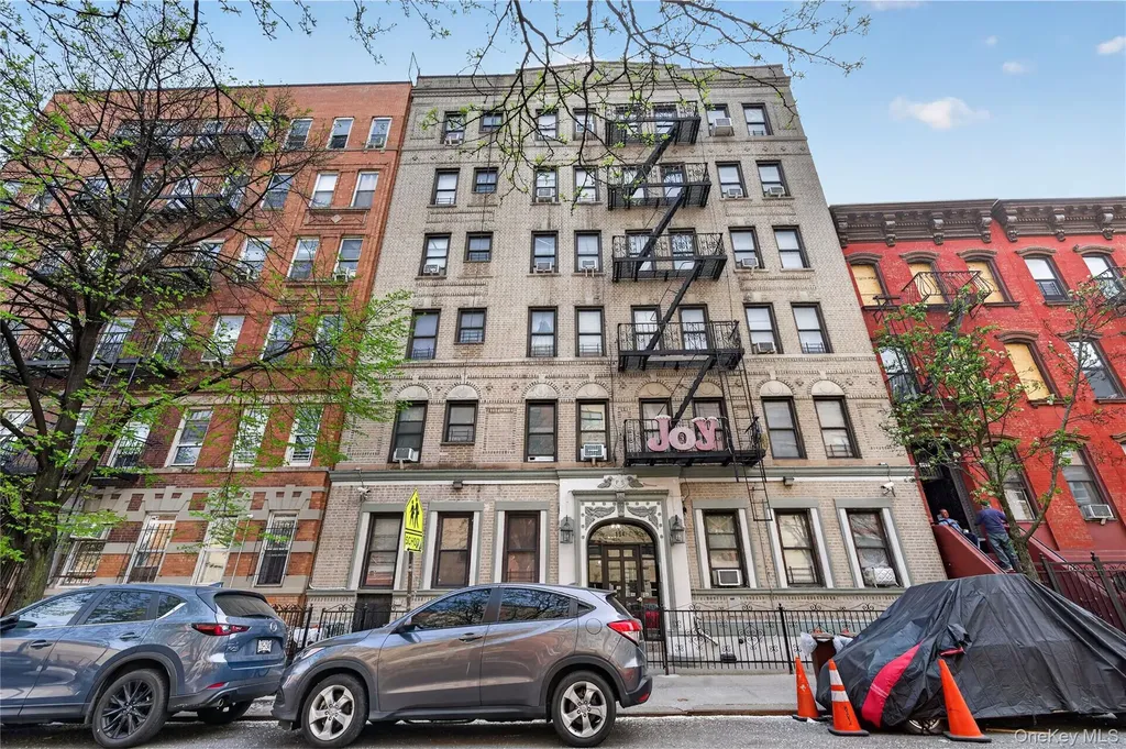 154 S 3rd Street Brooklyn NY 11211