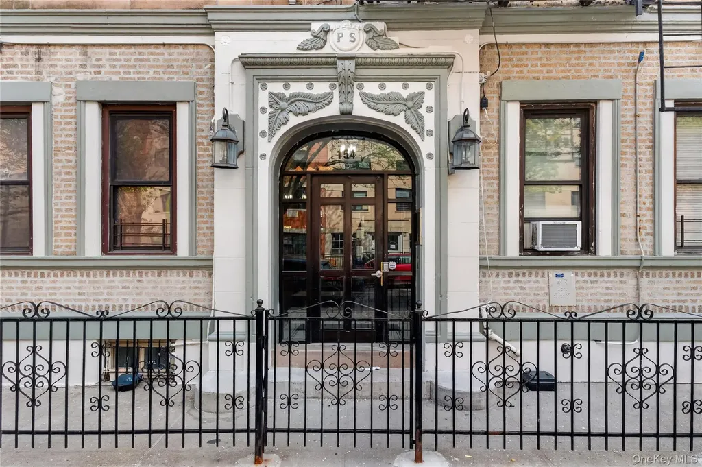 154 S 3rd Street Brooklyn NY 11211