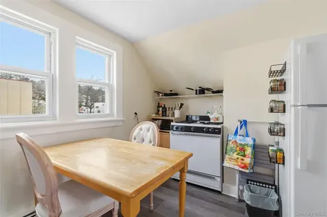 11 Dixon Street Tarrytown NY 10591