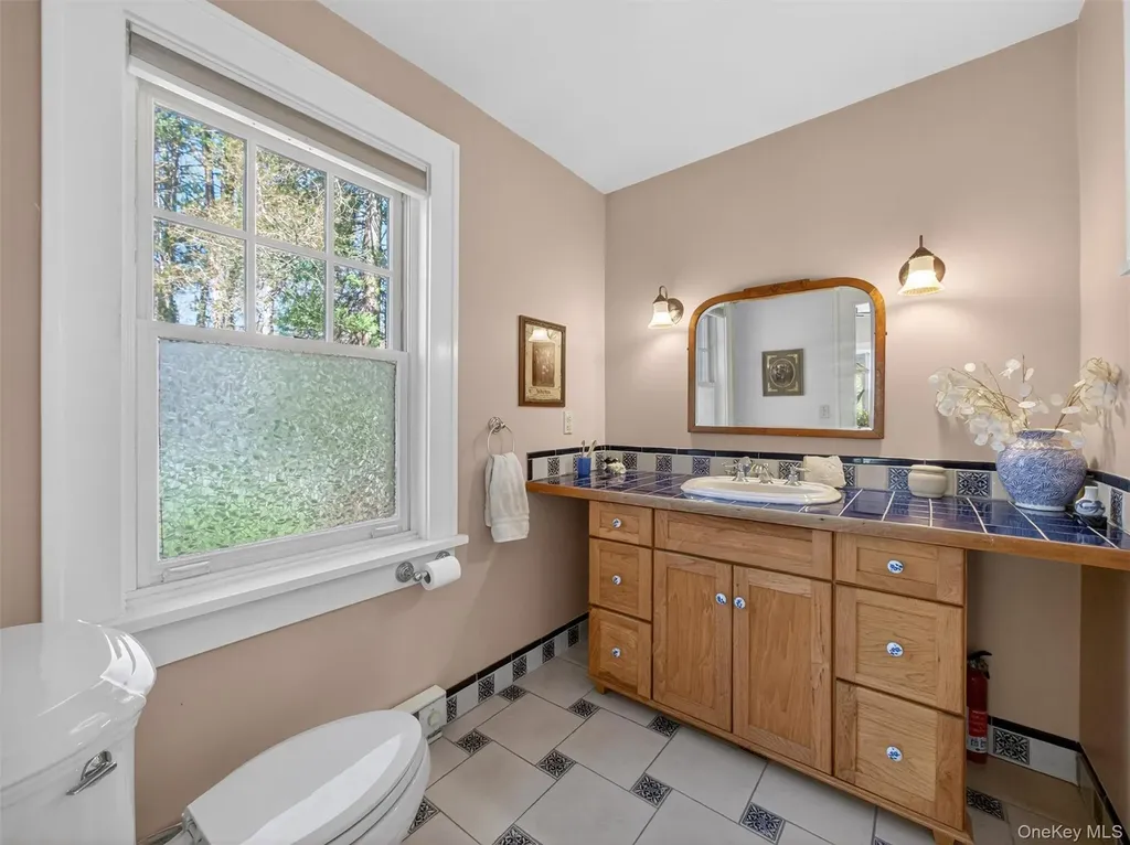 108 Summit Avenue Tappan NY 10983