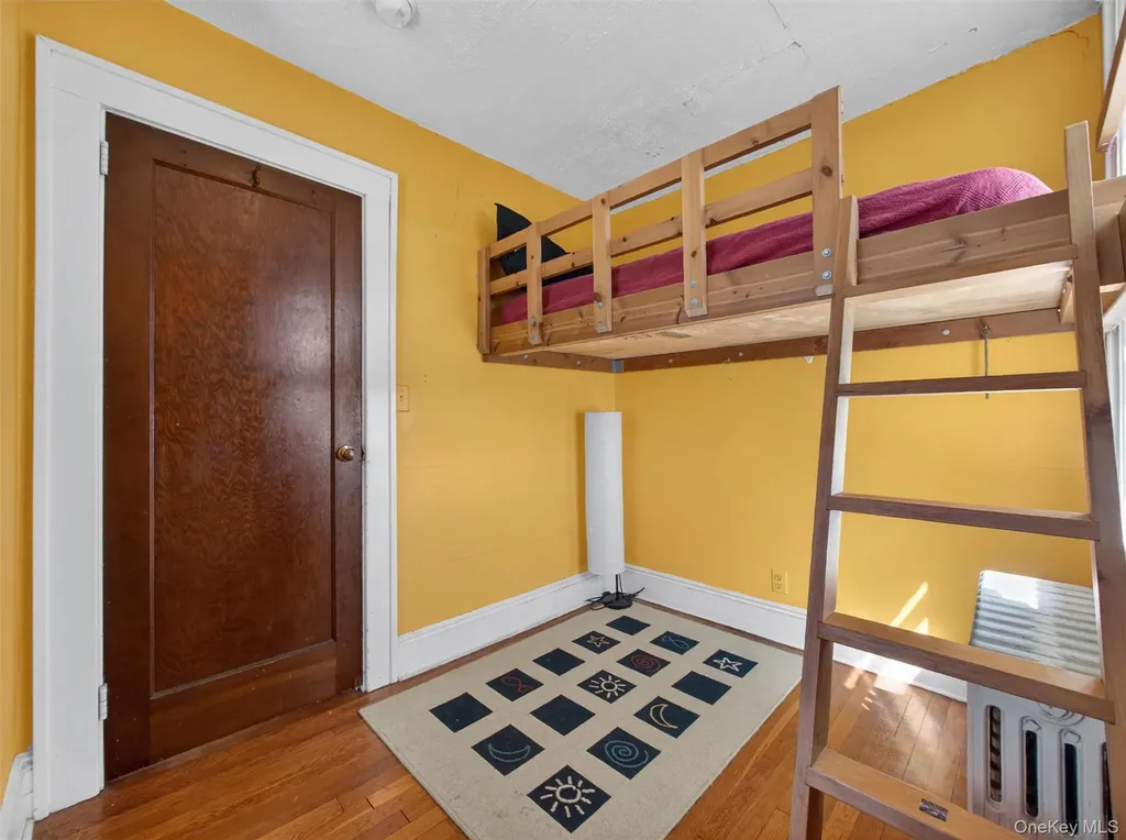 108 Summit Avenue Tappan NY 10983