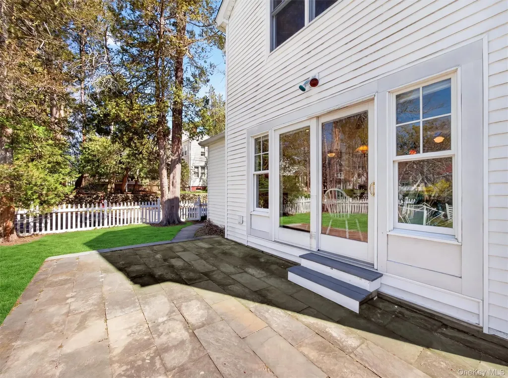 108 Summit Avenue Tappan NY 10983