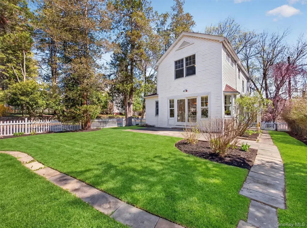 108 Summit Avenue Tappan NY 10983