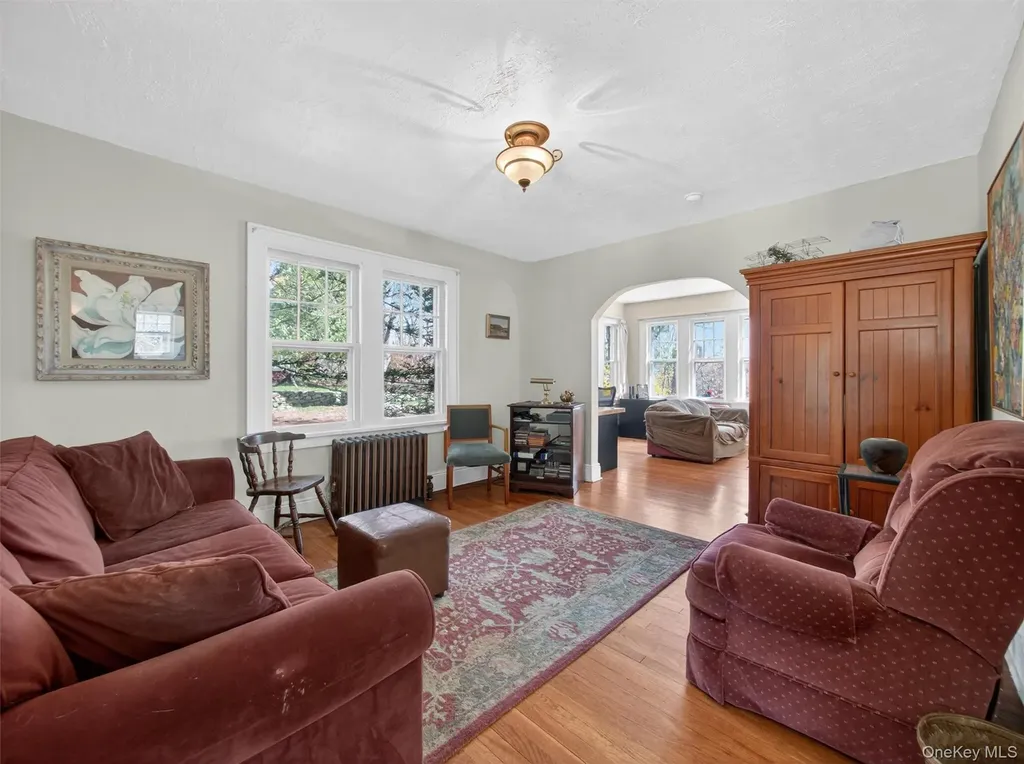 108 Summit Avenue Tappan NY 10983