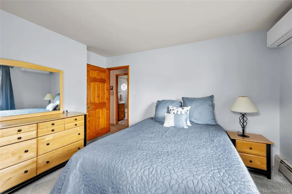 12 Westmoylan Lane Coram NY 11727