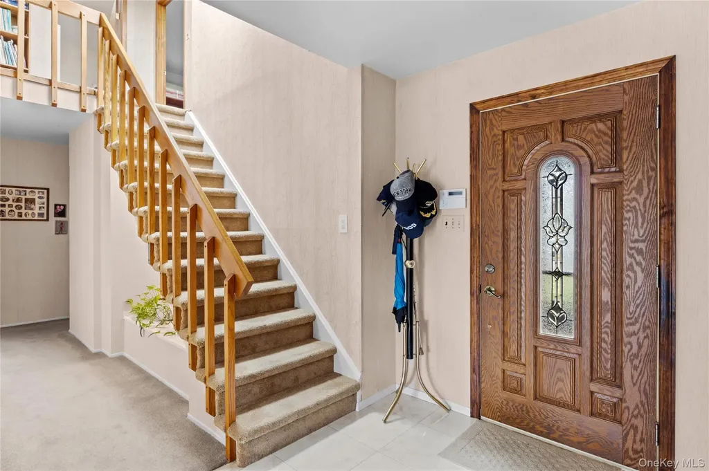 12 Westmoylan Lane Coram NY 11727