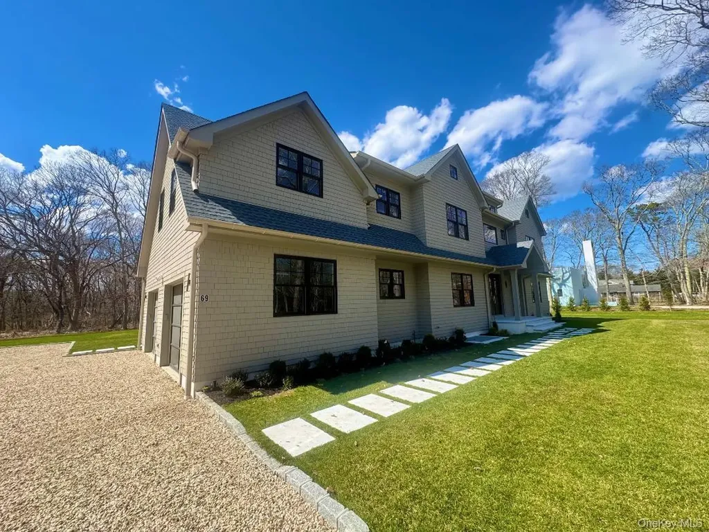 69 Jagger Lane Westhampton NY 11977
