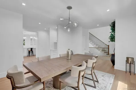 69 Jagger Lane Westhampton NY 11977