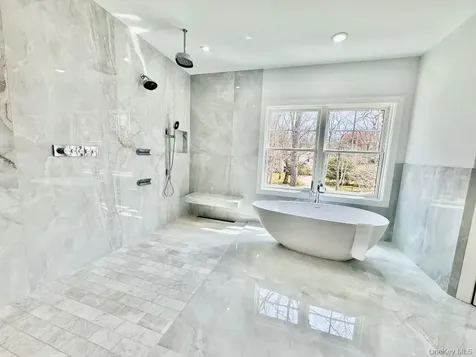 69 Jagger Lane Westhampton NY 11977