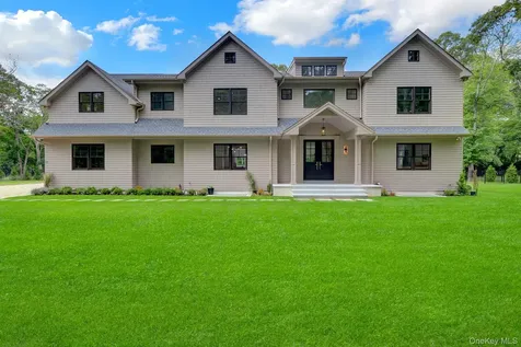 69 Jagger Lane Westhampton NY 11977