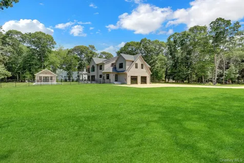69 Jagger Lane Westhampton NY 11977