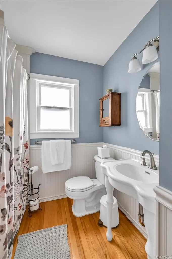 9 Aster Avenue Merrick NY 11566