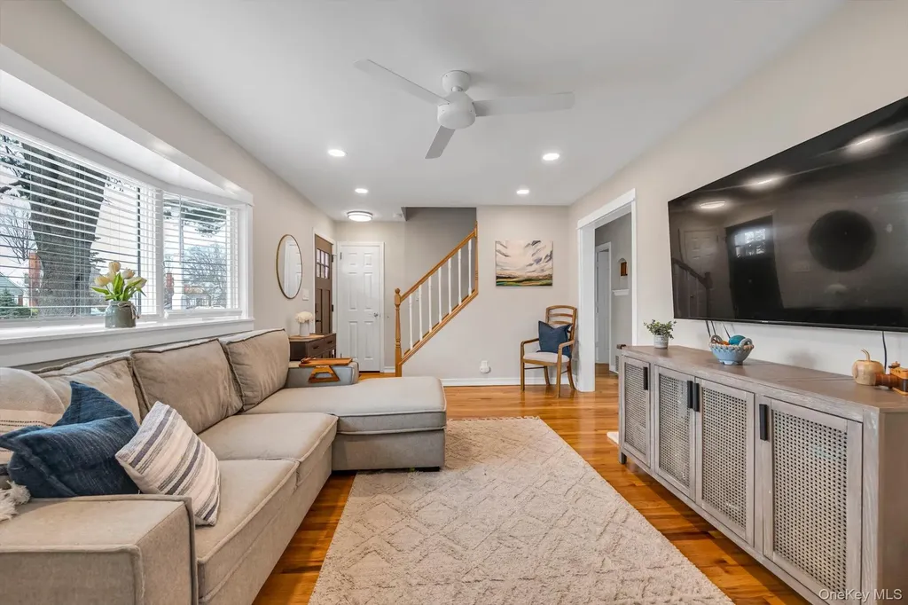 9 Aster Avenue Merrick NY 11566