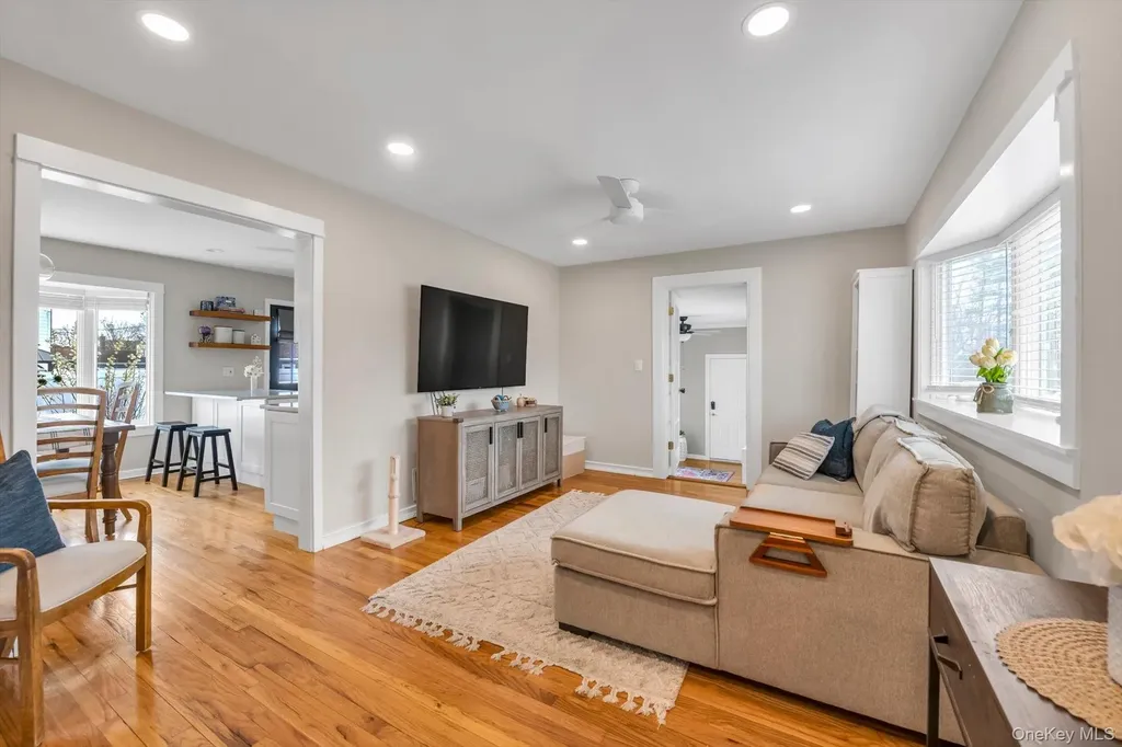 9 Aster Avenue Merrick NY 11566