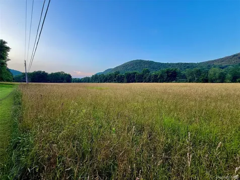 222 Stockport Road Hancock NY 13783