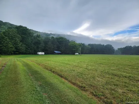 222 Stockport Road Hancock NY 13783