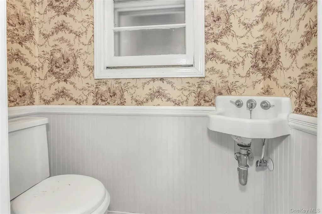 46 Irving Place Oyster Bay NY 11771