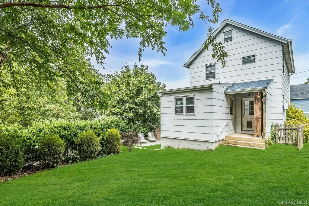 46 Irving Place Oyster Bay NY 11771