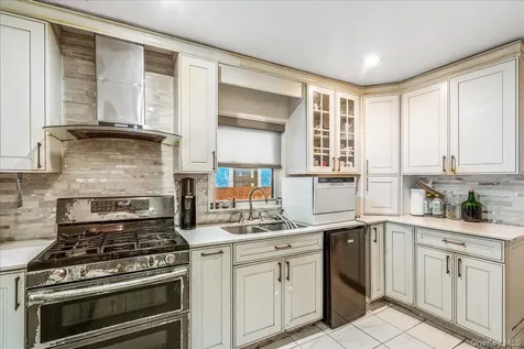 8543 211th Street Hollis Hills NY 11427
