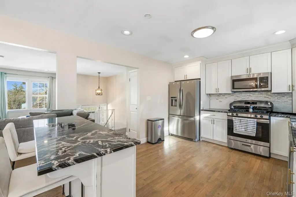 14 Dickinson Avenue Nyack NY 10960