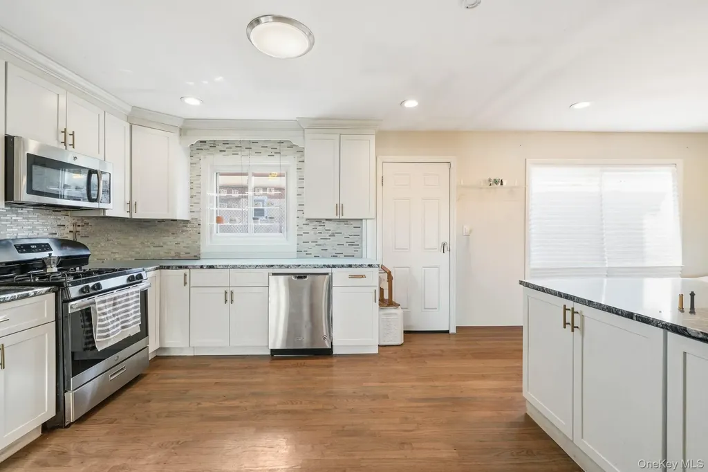14 Dickinson Avenue Nyack NY 10960
