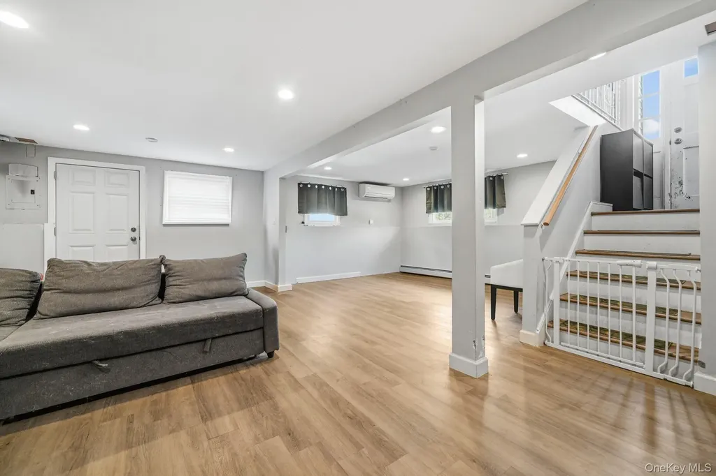 14 Dickinson Avenue Nyack NY 10960