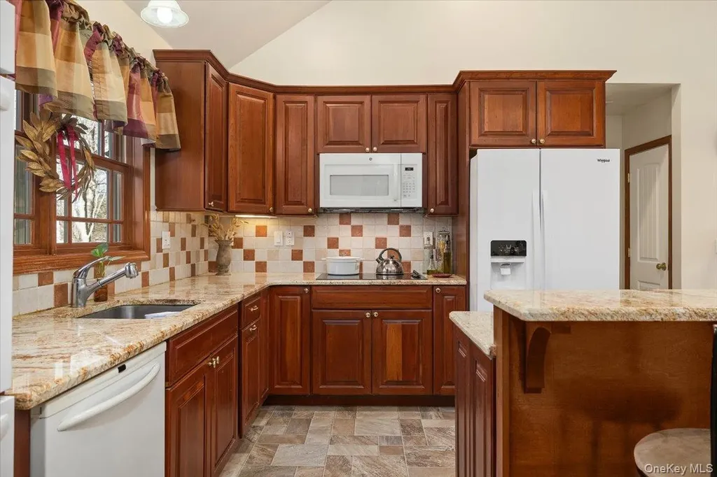 14 Cedar Street Wading River NY 11792