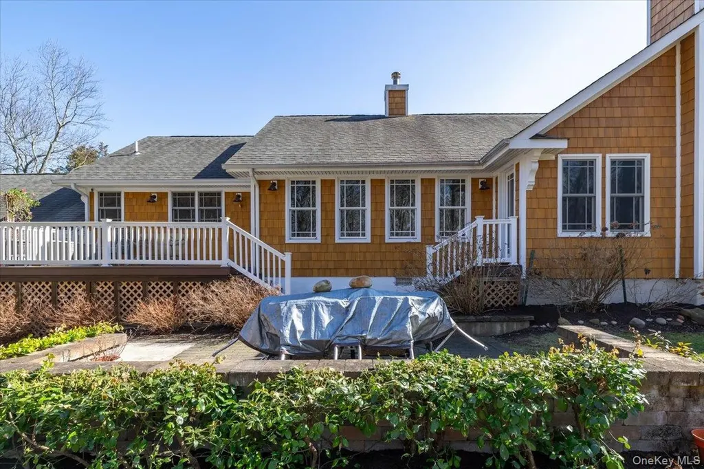 14 Cedar Street Wading River NY 11792